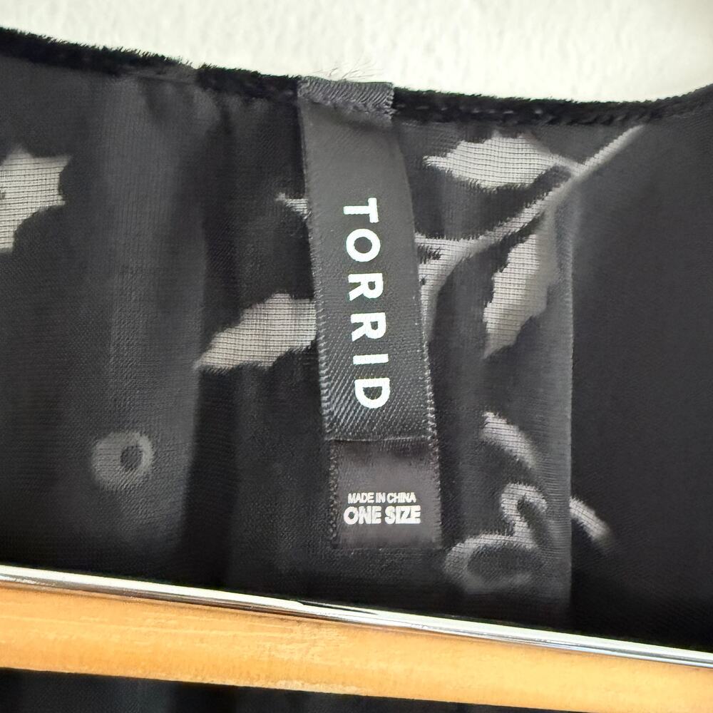 TORRID | Black Burnout Velvet Open Front Kimono | One Size - Picture 3 of 6